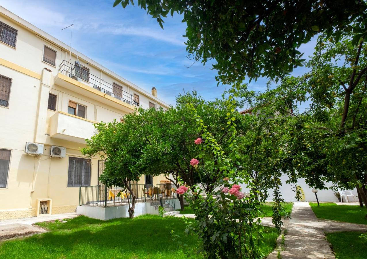 Hotel Soleo Quartu SantʼElena Kültér fotó